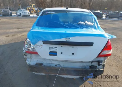 2010 Nissan Versa 1.6 Base из США, поврежденный, VIN 3N1CC1APXAL388383